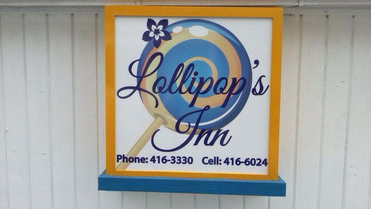 Lollipops Inn The Bottom  Exterior photo